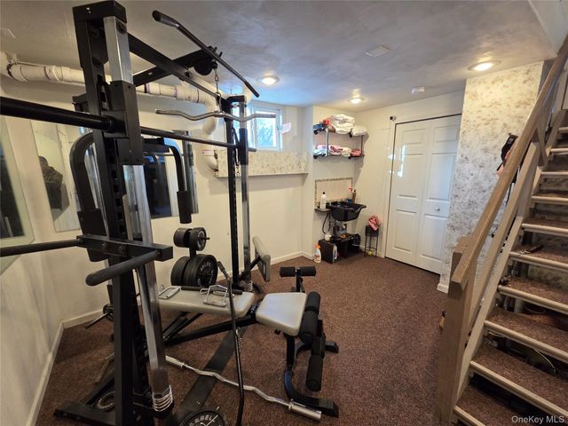 9 Williams Avenue, Newburgh, NY 12550