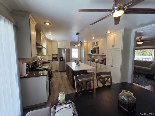 9 Williams Avenue, Newburgh, NY 12550