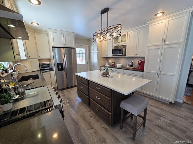 9 Williams Avenue, Newburgh, NY 12550