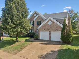 5836 Sterling Oaks Dr, Brentwood, TN 37027