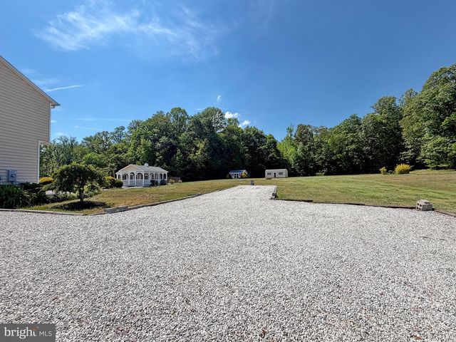 28575 HARVEST LN, Mechanicsville, MD 20659
