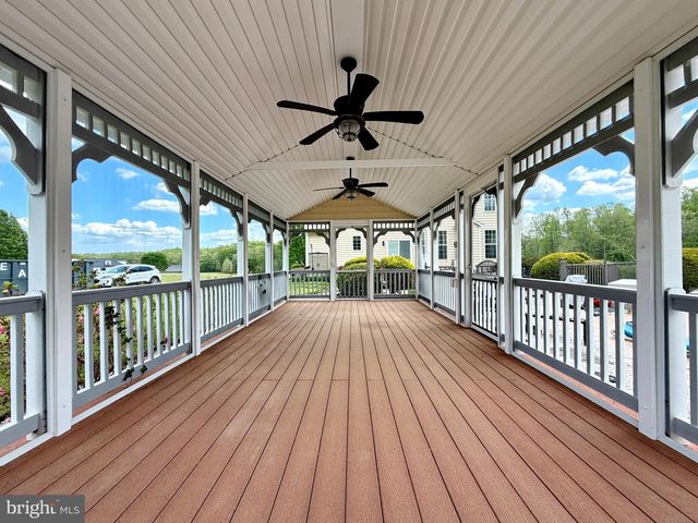 28575 HARVEST LN, Mechanicsville, MD 20659