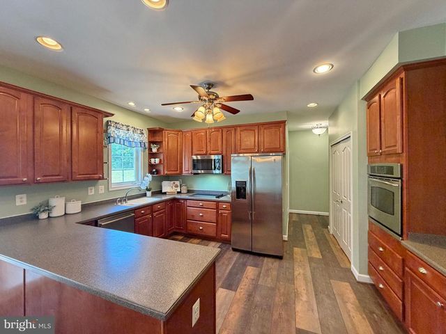 28575 HARVEST LN, Mechanicsville, MD 20659