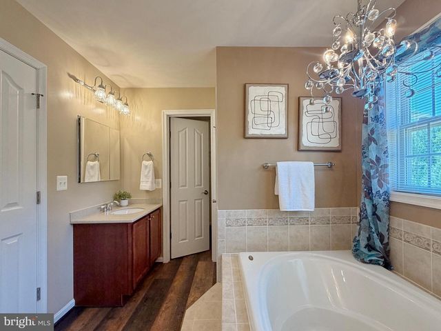 28575 HARVEST LN, Mechanicsville, MD 20659
