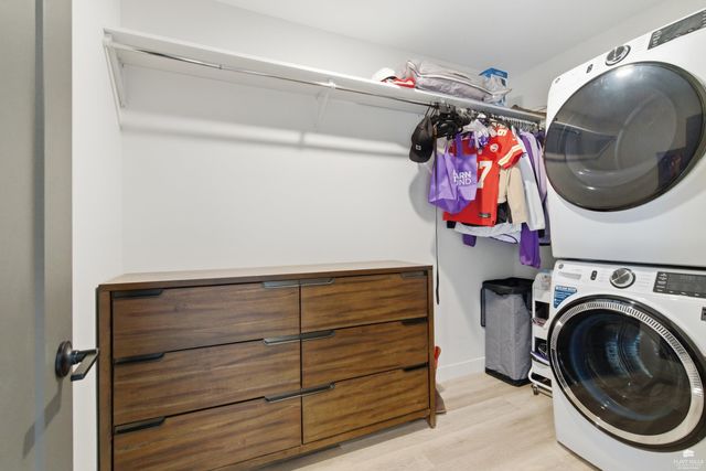 3022 Fieldhouse Cir Apt 208, Manhattan, KS 66503