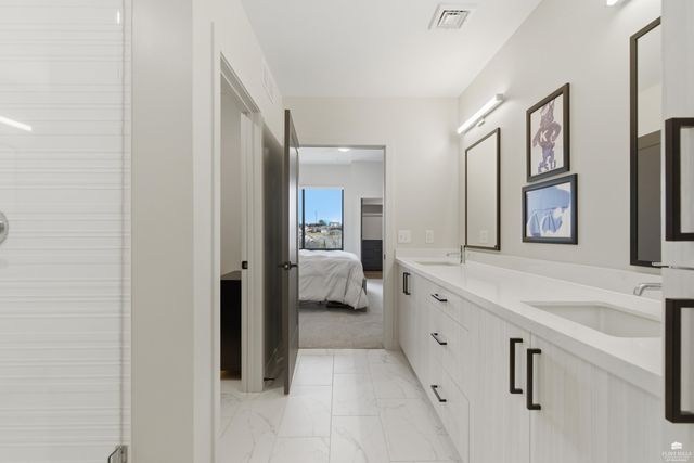 3022 Fieldhouse Cir Apt 208, Manhattan, KS 66503