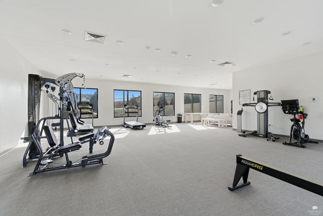 3022 Fieldhouse Cir Apt 208, Manhattan, KS 66503