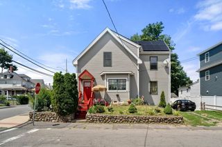 211 Green St, Brockton, MA 02301