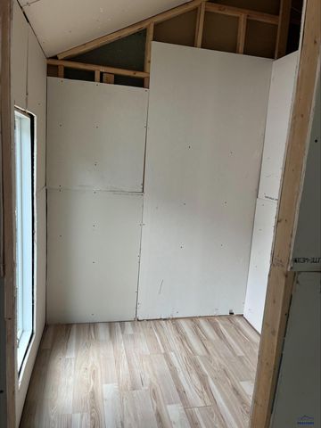 238 S 6TH ST, Hot Springs, SD 57747