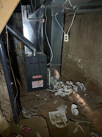 238 S 6TH ST, Hot Springs, SD 57747