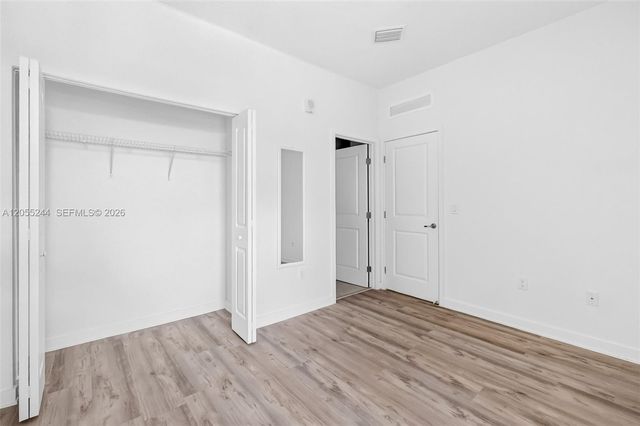 15650 SW 136th Street 212, Miami, FL 33196