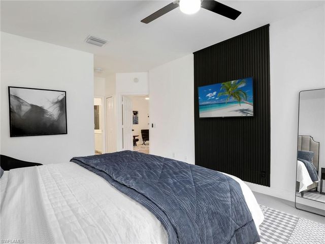 5629 Whisperwood BLVD 801, Naples, FL 34110