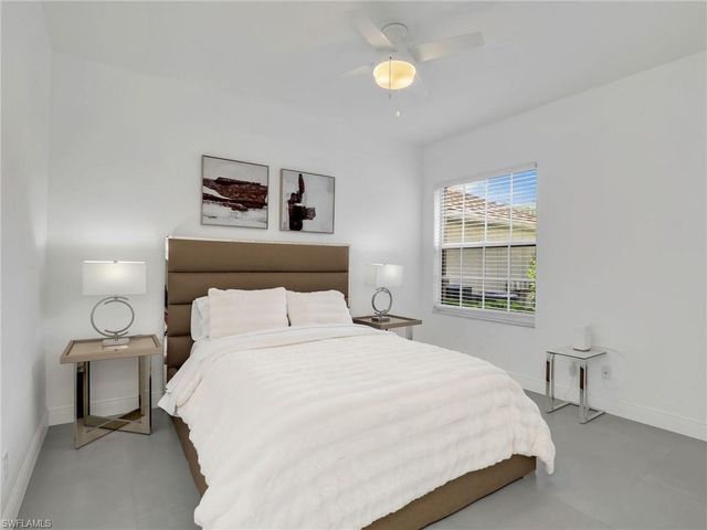 5629 Whisperwood BLVD 801, Naples, FL 34110