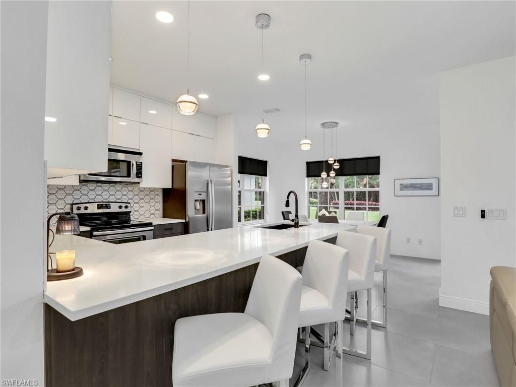 5629 Whisperwood BLVD 801, Naples, FL 34110