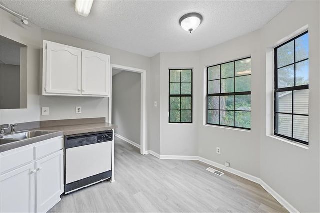 109 Mayflower Circle, Cartersville, GA 30120