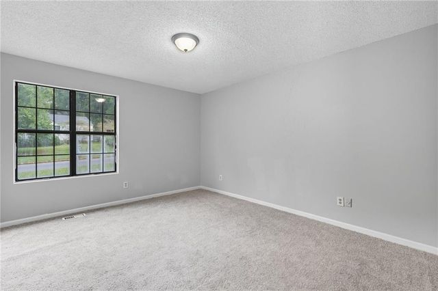 109 Mayflower Circle, Cartersville, GA 30120