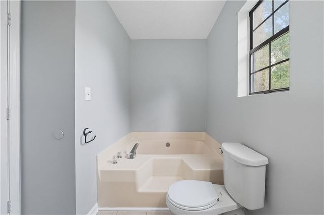 109 Mayflower Circle, Cartersville, GA 30120
