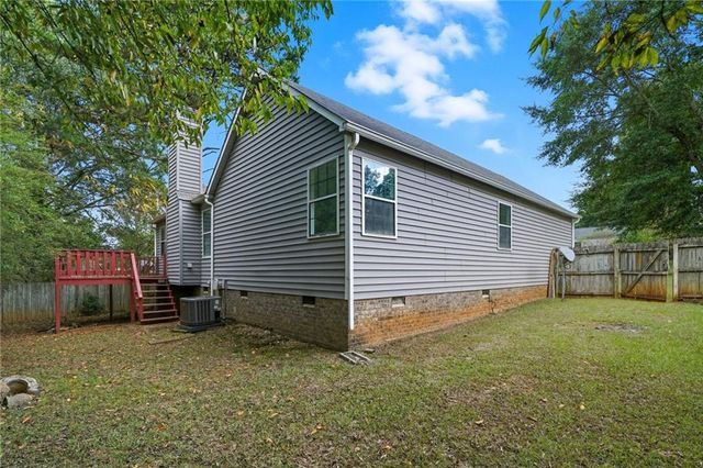 109 Mayflower Circle, Cartersville, GA 30120