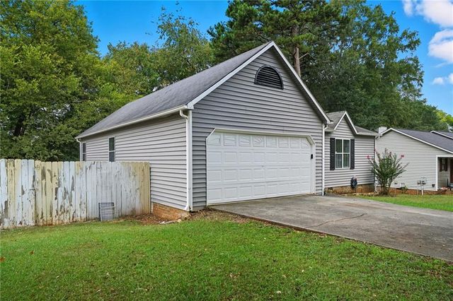 109 Mayflower Circle, Cartersville, GA 30120