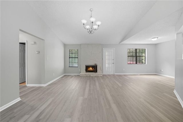 109 Mayflower Circle, Cartersville, GA 30120