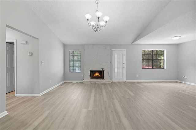 109 Mayflower Circle, Cartersville, GA 30120