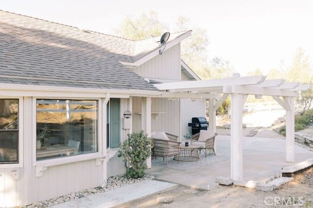 37450 Downey Road, Temecula, CA 92592