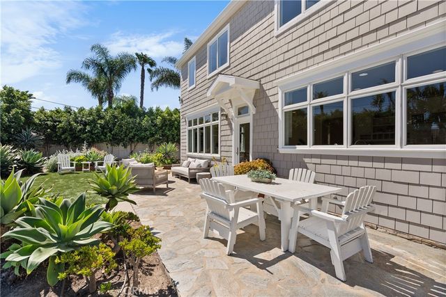 2616 Willo Lane, Costa Mesa, CA 92627