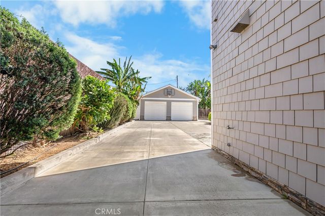 2616 Willo Lane, Costa Mesa, CA 92627