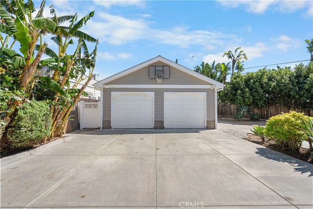 2616 Willo Lane, Costa Mesa, CA 92627