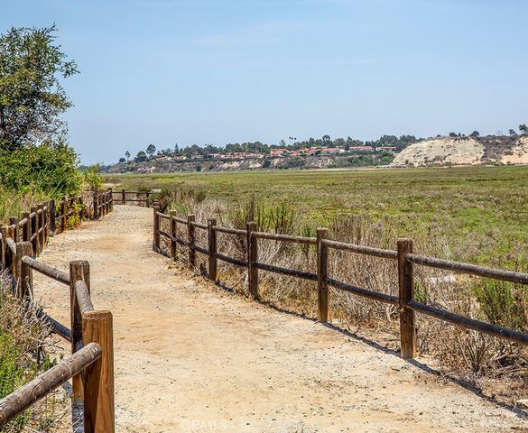 2616 Willo Lane, Costa Mesa, CA 92627