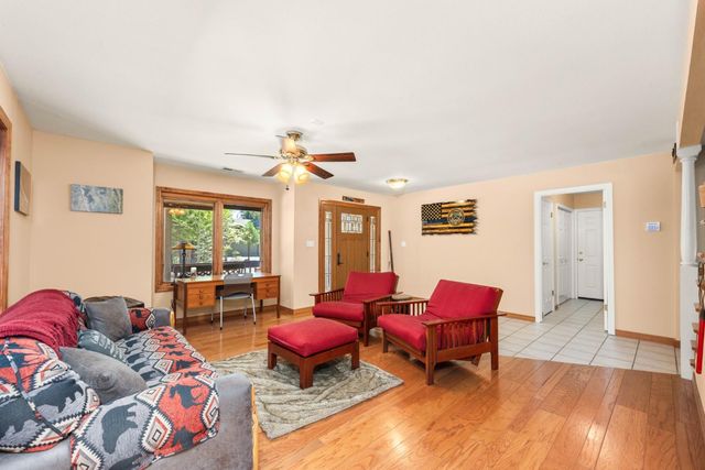 19280 Woodridge Dr, Pioneer, CA 95666