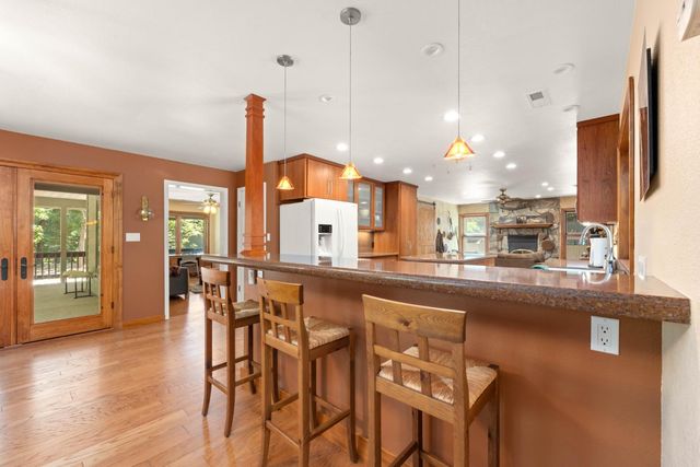 19280 Woodridge Dr, Pioneer, CA 95666