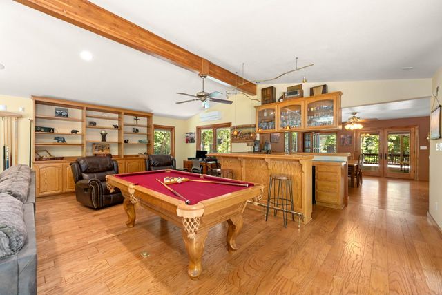 19280 Woodridge Dr, Pioneer, CA 95666