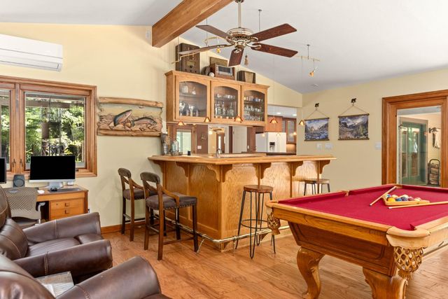 19280 Woodridge Dr, Pioneer, CA 95666