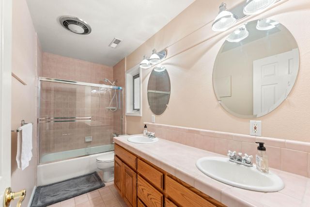 19280 Woodridge Dr, Pioneer, CA 95666
