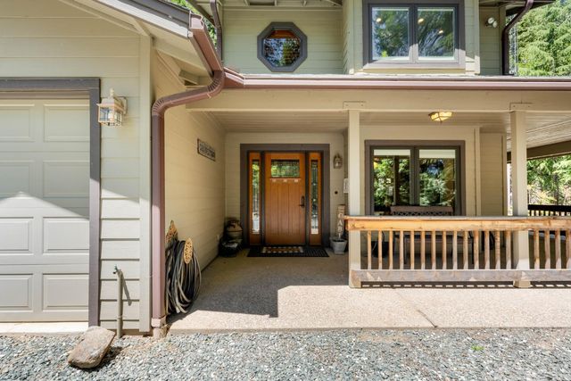 19280 Woodridge Dr, Pioneer, CA 95666