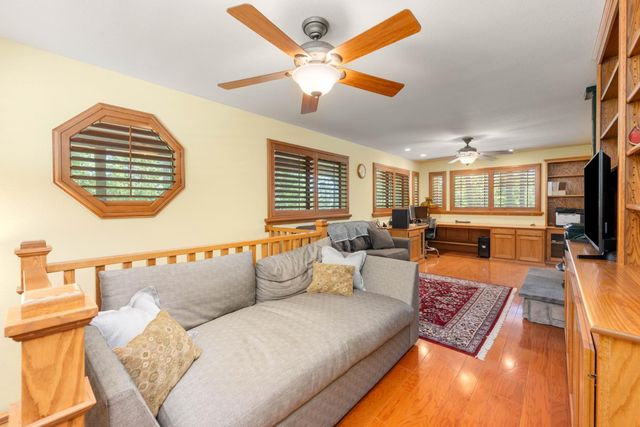 19280 Woodridge Dr, Pioneer, CA 95666