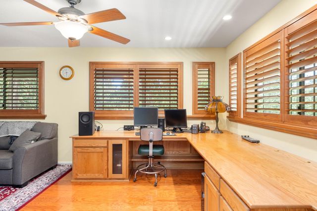19280 Woodridge Dr, Pioneer, CA 95666