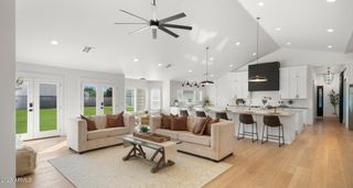 2265 E BONANZA Road, Gilbert, AZ 85297