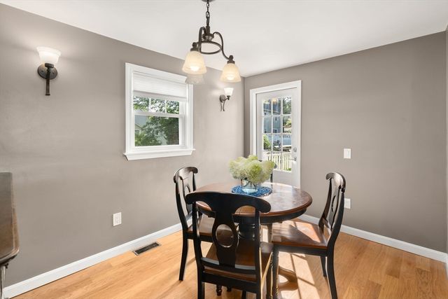629 Sea St, Quincy, MA 02169