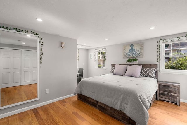 629 Sea St, Quincy, MA 02169