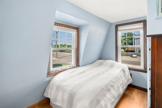 629 Sea St, Quincy, MA 02169
