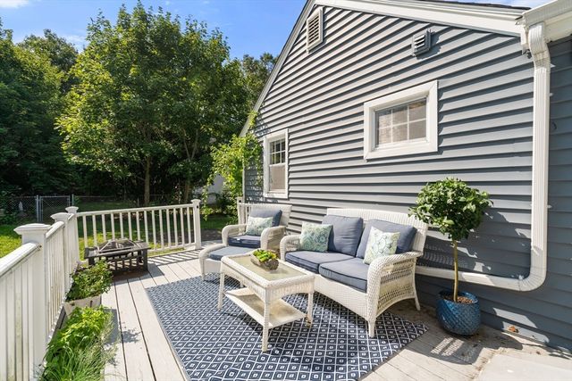 629 Sea St, Quincy, MA 02169