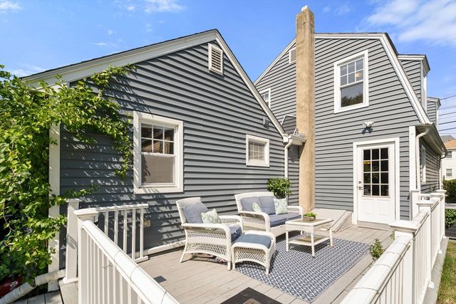 629 Sea St, Quincy, MA 02169
