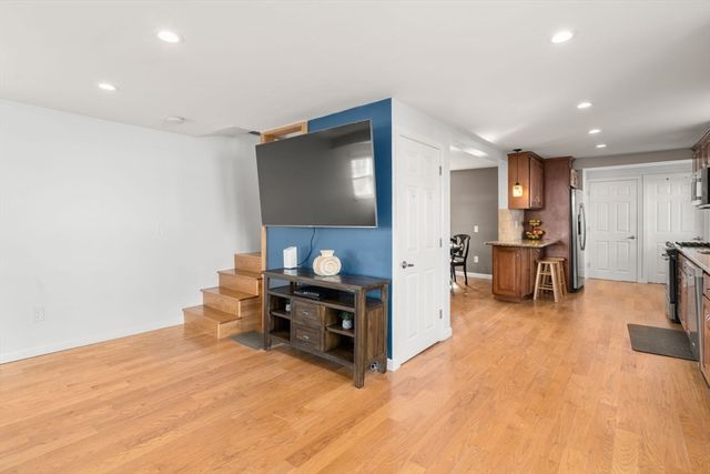 629 Sea St, Quincy, MA 02169