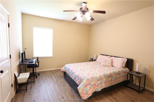 3302 Travis Cole Avenue, College Station, TX 77845