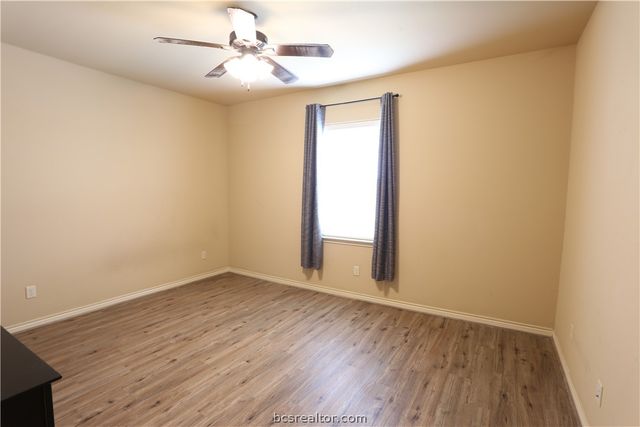 3302 Travis Cole Avenue, College Station, TX 77845