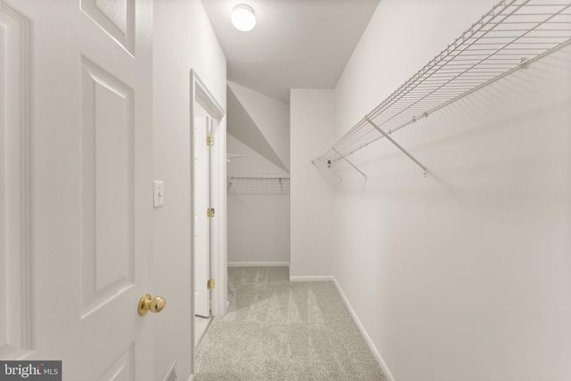 8352 MIDDLE RUDDINGS DR, Lorton, VA 22079
