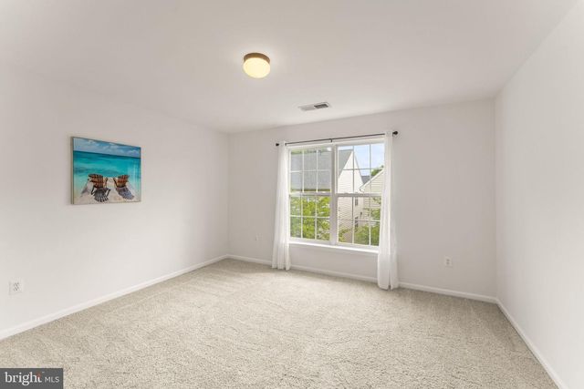 8352 MIDDLE RUDDINGS DR, Lorton, VA 22079