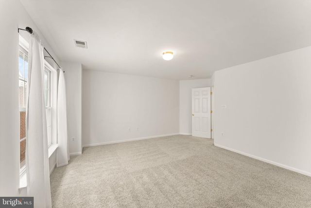 8352 MIDDLE RUDDINGS DR, Lorton, VA 22079